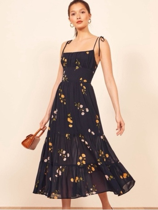 Reformation Dresses & Skirts - Reformation Kealy Dress